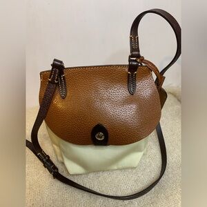 Vintage Dooney & Bourke nylon and leather pebble shoulder bag